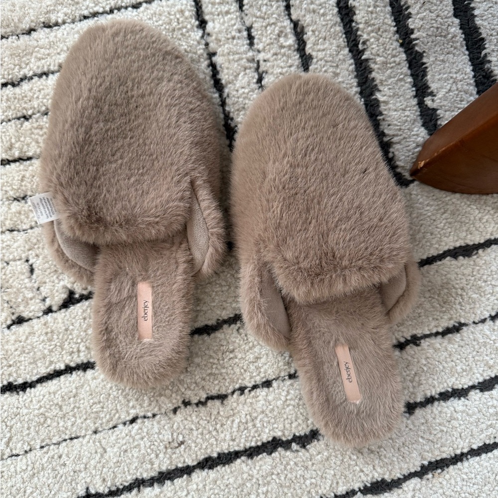 Eberjey Plush Slippers in Beige